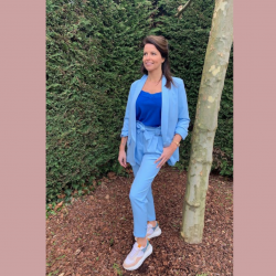 NELL - BROEK L. BLAUW