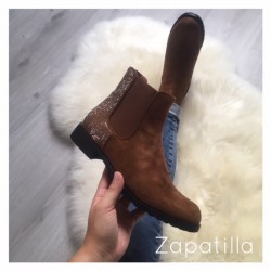 Laarsje camel glitter steentjes